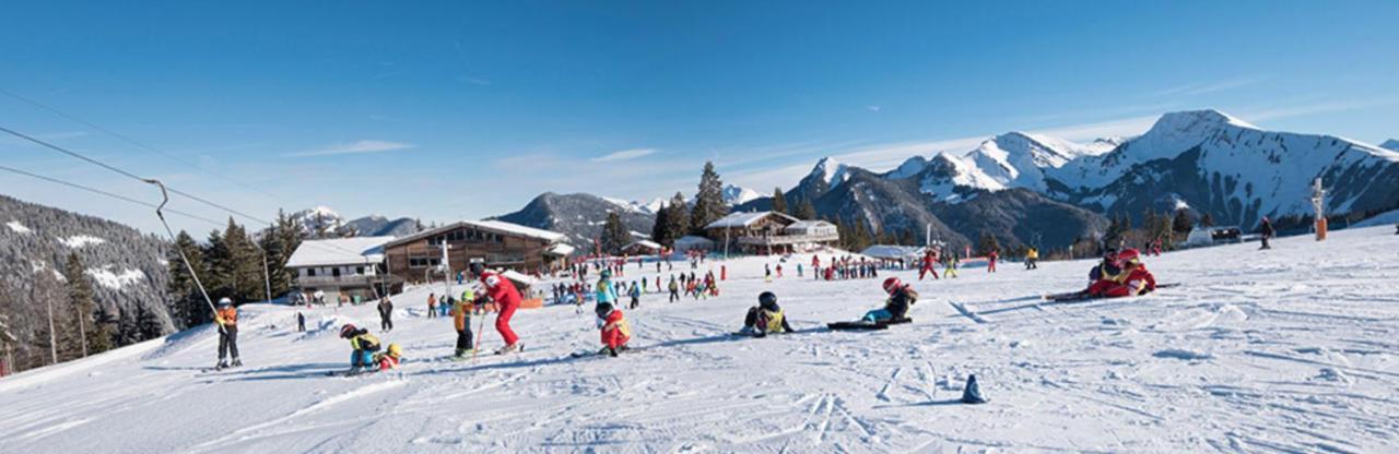 Joli Studio 4 Pers 30M Des Pistes Balcon Plein Sud Au Pieds Des Pistes B27- Draps Non Compris Saint-Jean-dʼAulps Esterno foto