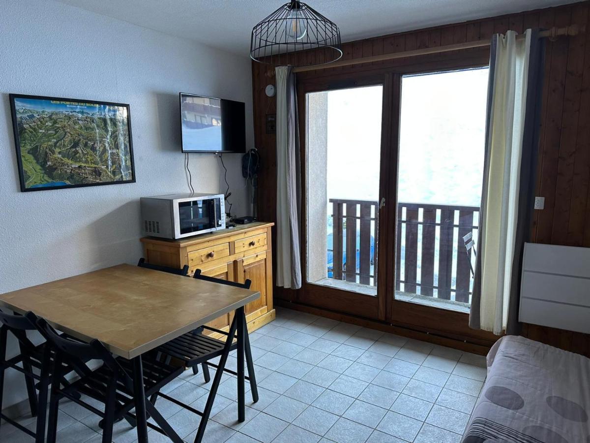 Joli Studio 4 Pers 30M Des Pistes Balcon Plein Sud Au Pieds Des Pistes B27- Draps Non Compris Saint-Jean-dʼAulps Esterno foto